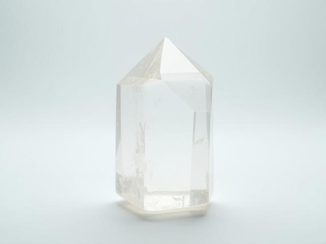 Punta de Cuarzo Cristal translúcida de México